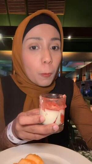 jangan makan pudding merah putih sebelum 17 agustus! 