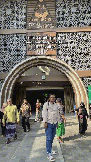 Telat sugih gak popo sek penting ojok telat bersyukur hehehe #quotes  #motivasi #katakata #katabijak #semangat #sukses #kerjakeras #gigih #j