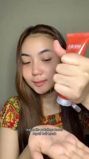 Aku sangat rekomendasi produk ini buat kalian yg suka gonta ganti rambut karena sebagus itu!! #repairhairmask #haircare #beauty #chikaaprlaa