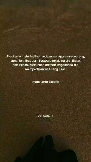 Jangan melihat sebelah mata