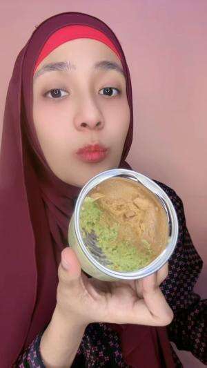 ternyata aku salah cara makan selai pistachio kunafa 😭 