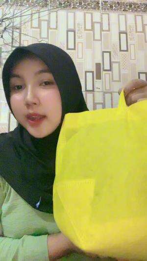 unboxing barang bawaan