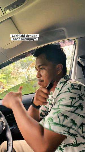 Hiburan di tengah mumet nyambut gawe wkwkw #kuli #kulibangunan #kuliproyek #kerja #kerjakeras #semangat #gigih #berkarya #jedamergawe #fyp  