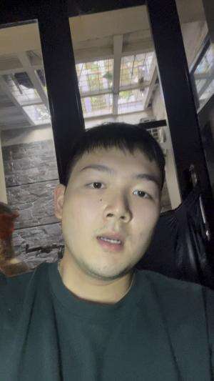 Mandarin Basic yang mungkin kalian kesulitan cara bacanya “KUN”. Ingat waktu di bacanya harus ada unsur w nya tipis” yaa biar lebih tepat ng