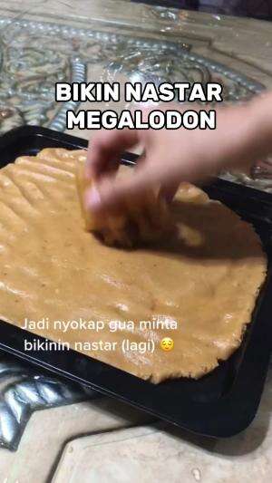 bikin nastar megalodon