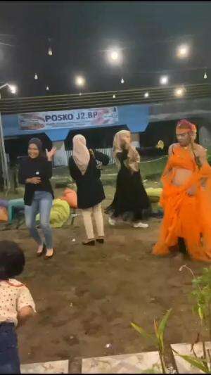 Temen gila lebih seru dari pada temen baik tp nyakitin😅😃