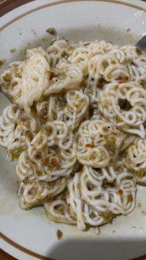 seblak coet ravael yg pernah viral itu,ada yg tau ?  #seblak  #foodvlogger 