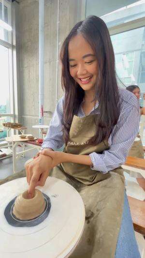 ini dia fun activity bikin tanah liat, kalian wajib cobain karena ternyata susah susah gampang