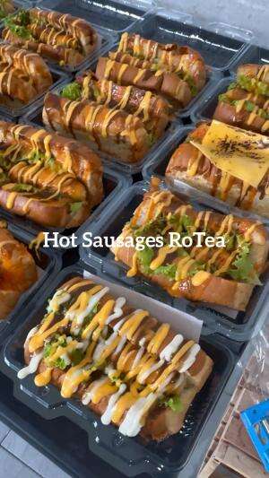 Hot sausage Rotea Yg bener  bener enak banget hanya Rp.10.000  #njajanrotea #njajanrotearbs #desyikaandrayani #hotdog