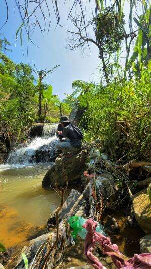 Mancing ditempat sampah 
