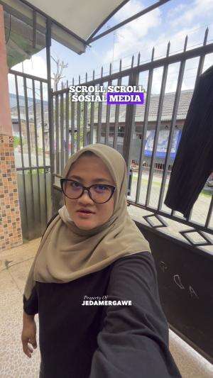 Yukk kesini yuk yang mau cuci sepatu hehehe #vlog #daily  #vlogger #minivlog  #jedamergawe  #fyp  #RCTIPlus  #HOTrctiplus  #RCTIoke  #rctiof