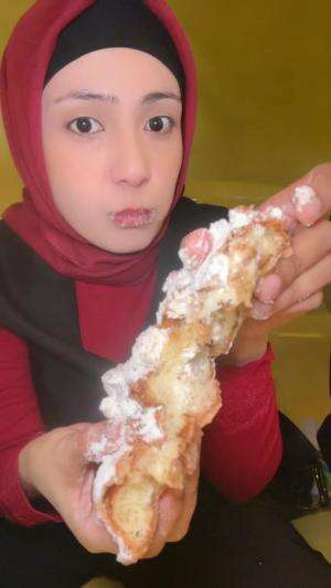 ku tertipu‼️ pesen donut dapetnya pisang goreng 😭 