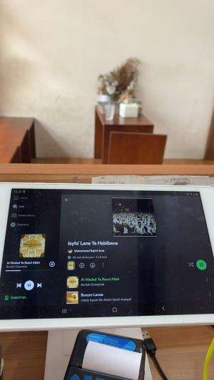 Enjoy dengan shalawat