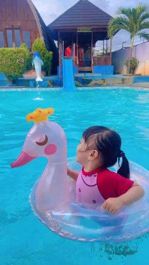 Happy Weekend with mama papa