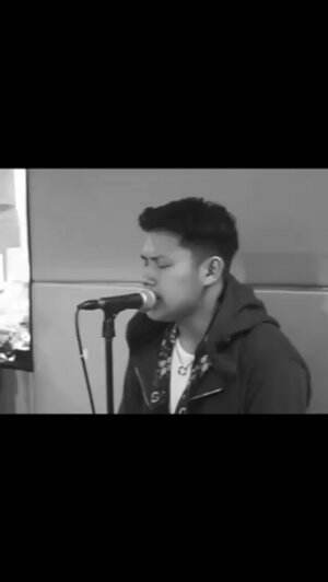 Rony Parulian ( Arti Cinta - Ari Lasso )