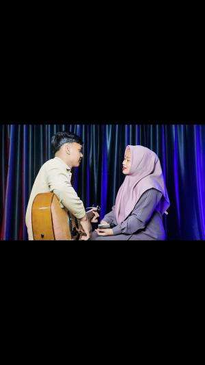 Setiap malam lirih ia berdoa❤️