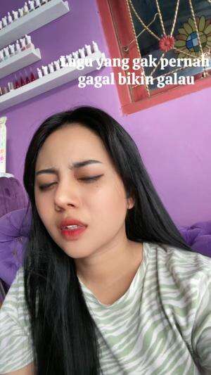 Lagu indo, yg gak pernah gagal bikin aku galau,, pdhl gak ada apa2🤣
