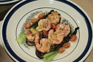 ITALIAN COURSE ALA ANAK KOST!! [Melanzane Arrosto  with sauté garlic shrimp] Kamu anak kost tapi mau makan masakan itali? Ini cara masaknya!