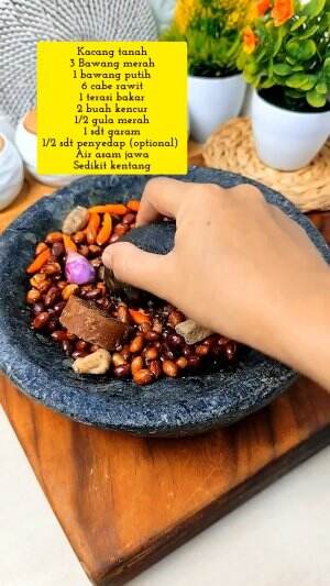 MENU MASAKAN RUMAHAN SIMPLE
“Pecel Sayur”
#Cooking #inspiration #Menumasakanrumahan #Tips #Trik #Idejualan #ummuhusna