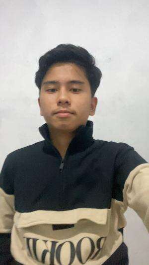 IDOL_XIV Josea Ramot Manurung 17 KOTA Bandar Lampung Versace On The Floor