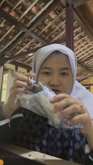Kita cobain yukk gaes ubi yakon #rekomendasi #makanan #ubi #yakon #enak #RCTIPlus  #HOTrctiplus  #RCTIoke  #rctiofficial 