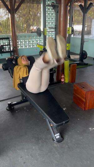 Latihan otot perut, biar lebih kencang