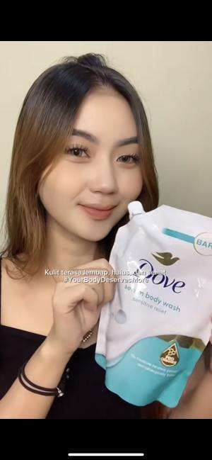 Buat kalian yang mau kulitnya lembab harus rutin pakai ini yaaa #bodycare #sabundove #beauty #chikaaprlaa