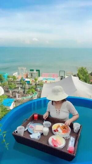 holiday 