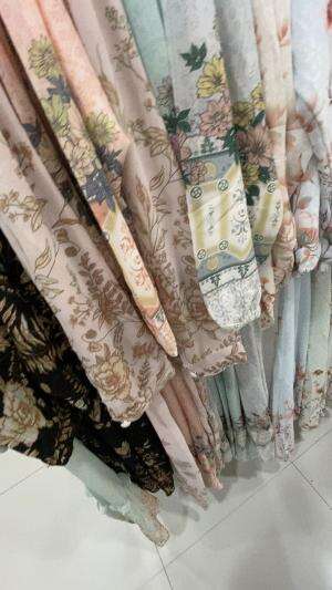 momen cari baju lebaran h-1 hihuhuhu