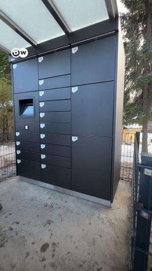 Lingkungan Berlin menyiapkan loker untuk orang-orang yang tidak memiliki tempat tinggal