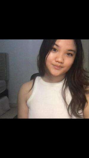 IDOL_XIV MICHELLE NAFILAH RAHARDJO 19 TAHUN DKI JAKARTA TEKA TEKI