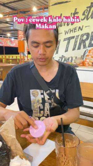 Cewek kalo habis makan 