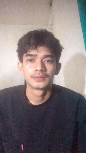IDOL_XIV Qur'anul Syahid USIA 27 KOTA DOMISILI Pinrang JUDUL LAGU Armada - Mau Di Bawa Kemana, Pongki Barata - Aku Milikmu Malam Ini, J-Rock