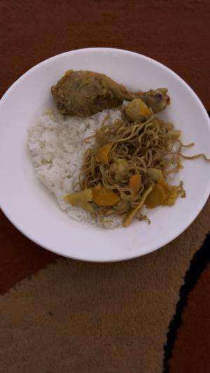 Alhamdulillah luur sarapan isuk jan mantep tenan hehehhe #sarapan #makan #makanmakan #sedap #mantap #RCTIPlus  #HOTrctiplus  #rcti  #RCTIoke