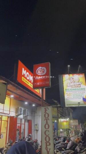 Yang kepengen eskrim yang lagi viralll .,, yukk sini merapat hehehe #eskrim #momoyo #viral #Bojonegoro  #jedamergawe  #fyp  #RCTIPlus  #HOTr