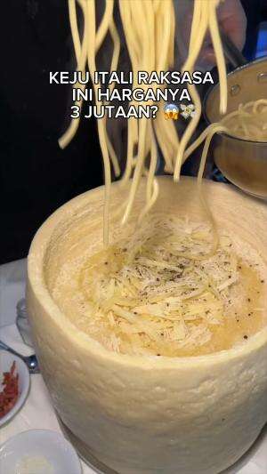 cobain mac n cheese pake keju itali seharga 3 juta 