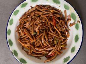 Sosis dimasak kaya gini enak banget, bikin nagih  #resepsosis #masakansimple #resepndeso 