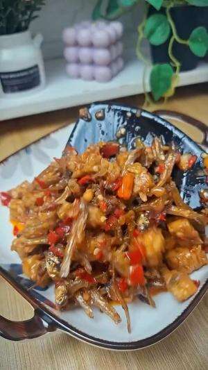 MENU MASAKAN RUMAHAN SIMPLE
“Sambal Teri Tempe ala Rumahan”
#Cooking #inspiration #Menumasakanrumahan #Tips #Trik #Idejualan #ummuhusna