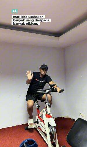 Mari kita usahakan banyak uang dari pada banyak pikiran #quotes  #motivasi #Semangat  #gigih  #sukses #usaha #jedamergawe #fyp #RCTIPlus  #H