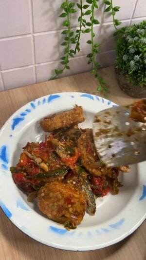 MENU MASAKAN RUMAHAN SIMPLE
“Ikan sambal balado”
#Cooking #inspiration #Menumasakanrumahan #Tips #Trik #Idejualan #Rcti #ummuhusna