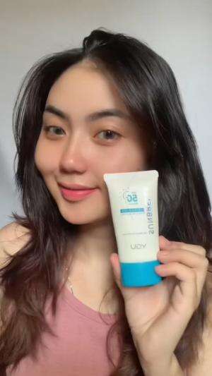 Mulai sekarang jangan skin suncreen yaa !! #sunscreen #sunscreenyou #rekomendasisunscreen #beauty #chikaaprlaa
