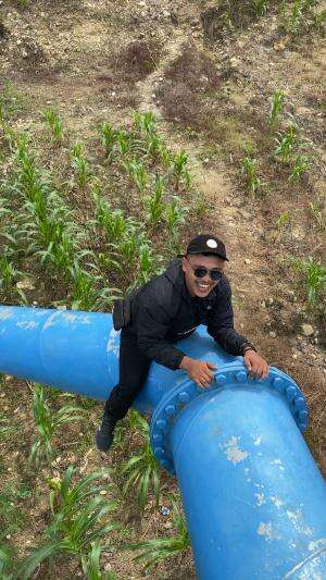 Resiko kuli yo koyo ngene iki lurr rekasane hehehhee #kuli #proyek #kuliproyek #kulibangunan #kerja #kerjakeras #Semangat  #usaha yang gigih