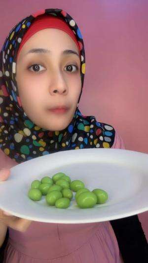 ku kira coklat ternyata pete 