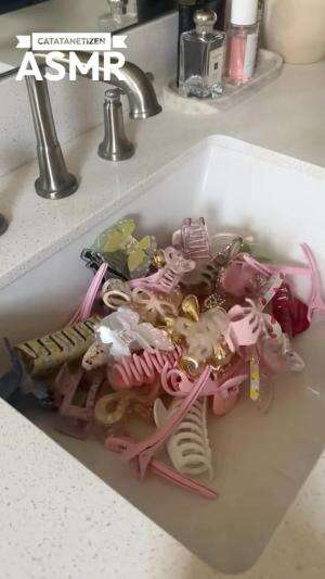 Yuk tonton video asmr lainnya di @catatanetizen #asmr  #videoasmr #organizer  #organizerasmr #gadget cleaning  #cleaningasmr  #getreadywithm