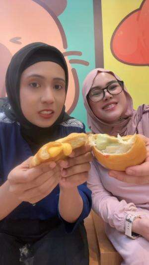 jangan makan roti buat capybara 