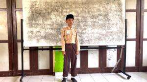 Anak pinggiran mencoba peruntungan .. jangan menyerah terus kembangkan bakatmu nak  #menyanyi  #AjangPencarianBakatMenyanyi #lombanyanyi #si