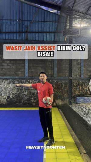 Gini cara wasit bantu pemain bikin gol!  #sepakbolaindonesia  #futsalindonesia  #PFL2025  