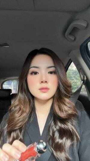 Liptint yg aku skrg lg suka
