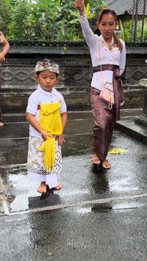 Tari Condong Alit