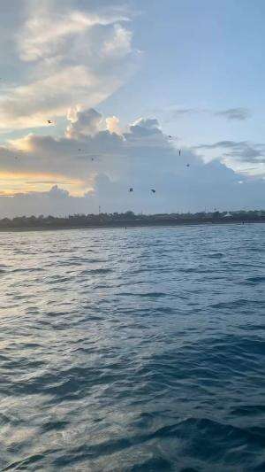 Bali #bali #jalanjalan #vlog #minivlog #vlogbali #sea #beach #ocean #laut #pantai #fyp #fypviral #viral #asik #fypシ゚viral #fypシ  